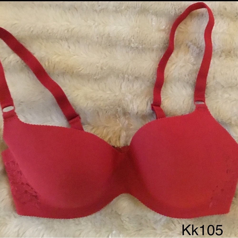 Wonderbra Red cup size 36C💋
